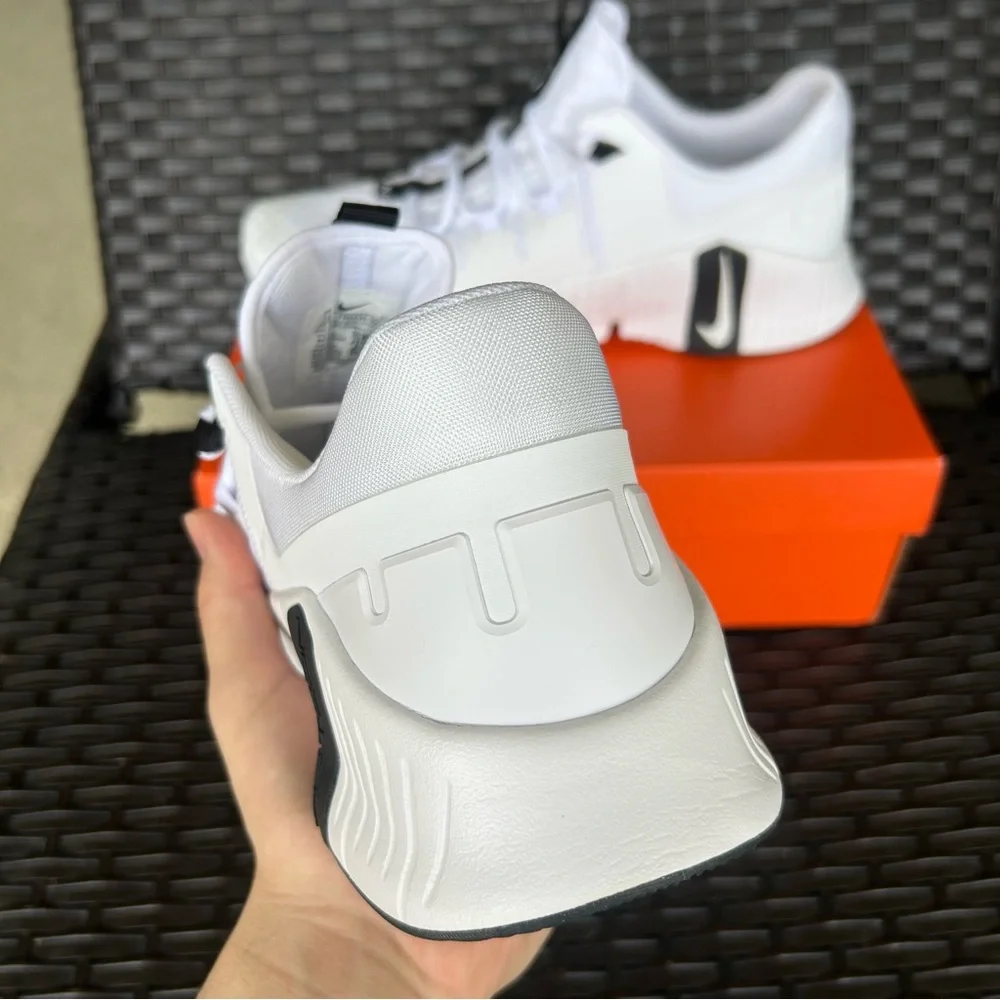 NIKE FREE METCON 5 TB WHITE BLACK Size 13 - Picture 3 of 5